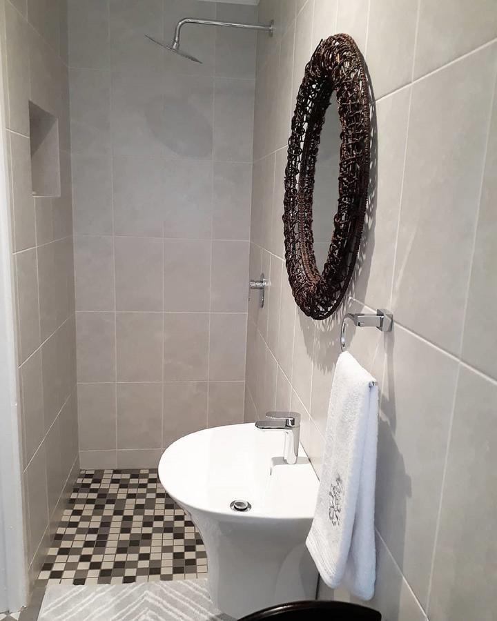Rostalyn Guesthouse Umhlanga Rocks Exteriér fotografie