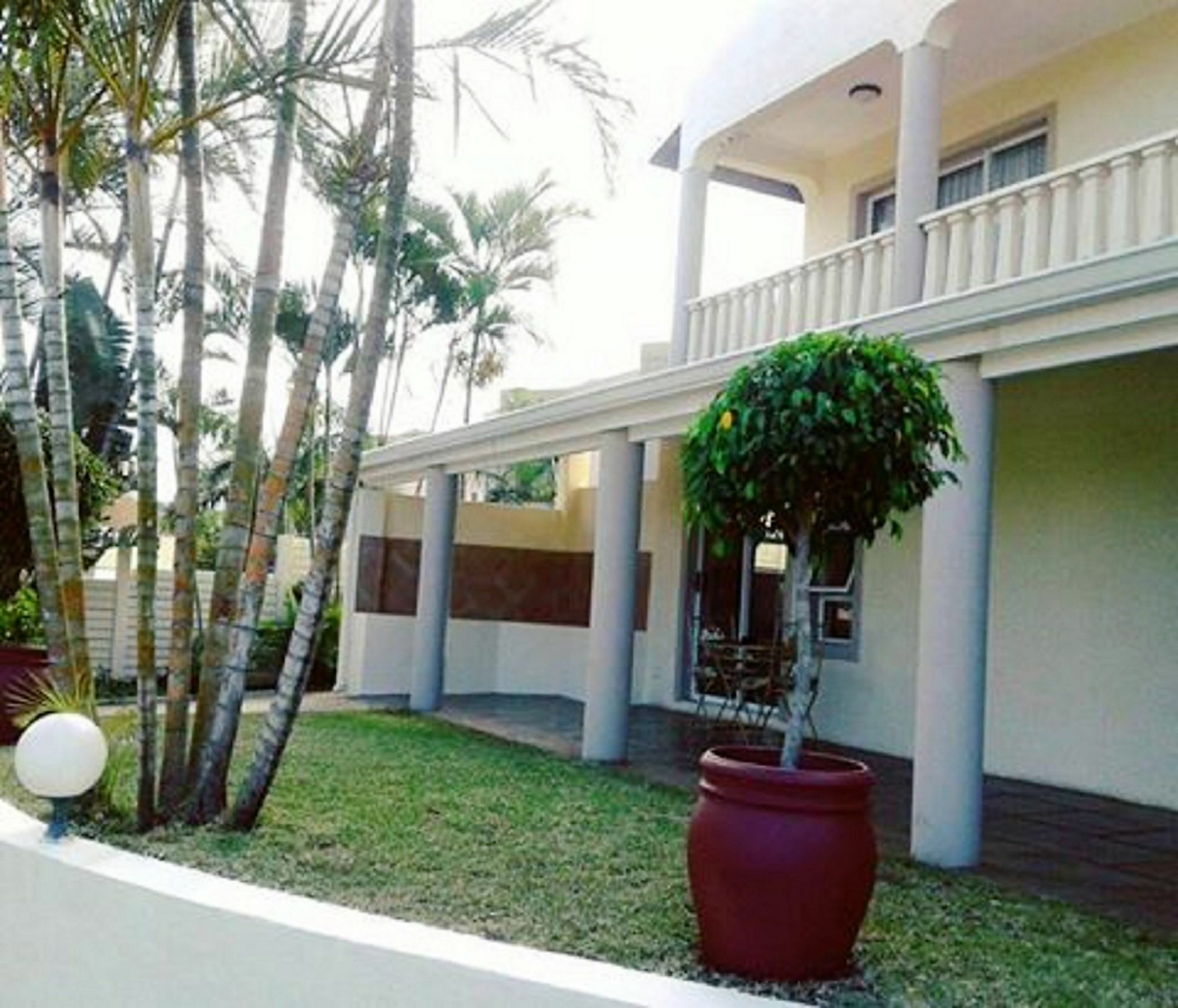 Rostalyn Guesthouse Umhlanga Rocks Exteriér fotografie